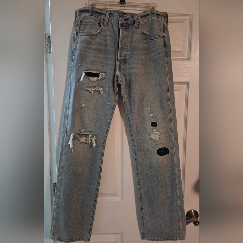 LEVI'S 501 Button Fly Patch 150th Anniversary Distressed Jeans Mens 33x34